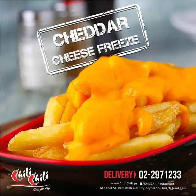 Fries with cheddar cheese